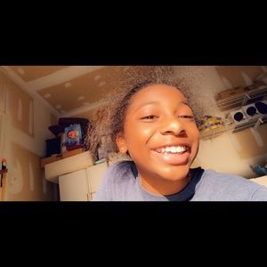 Meet your Posher, Brianna